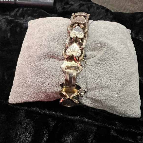 Vintage Chunky Double Chain Embossed Heart Bracelet - Picture 2 of 10